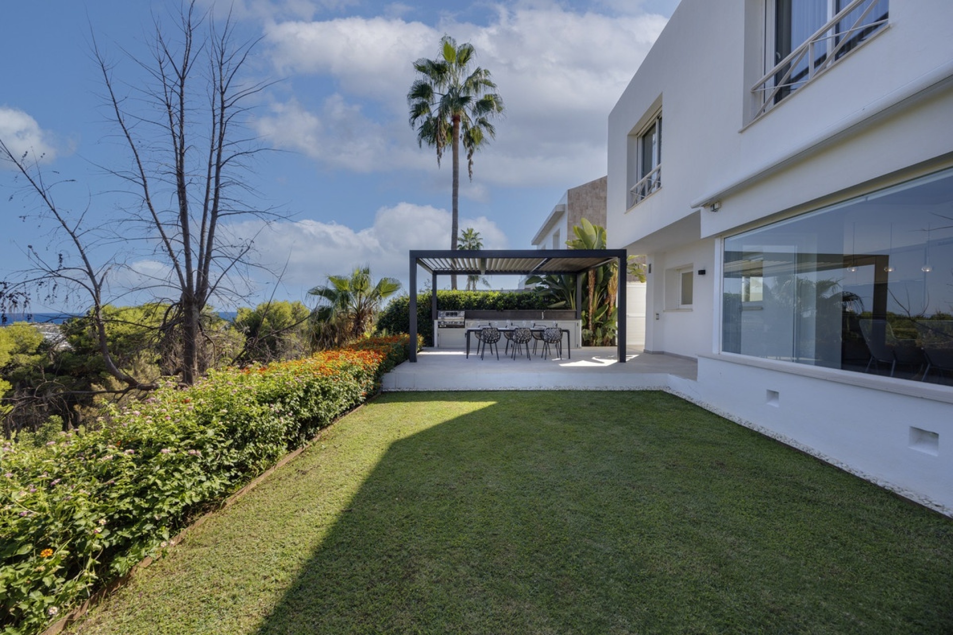 Resale - Villa - Benahavís - Benahavís Centro