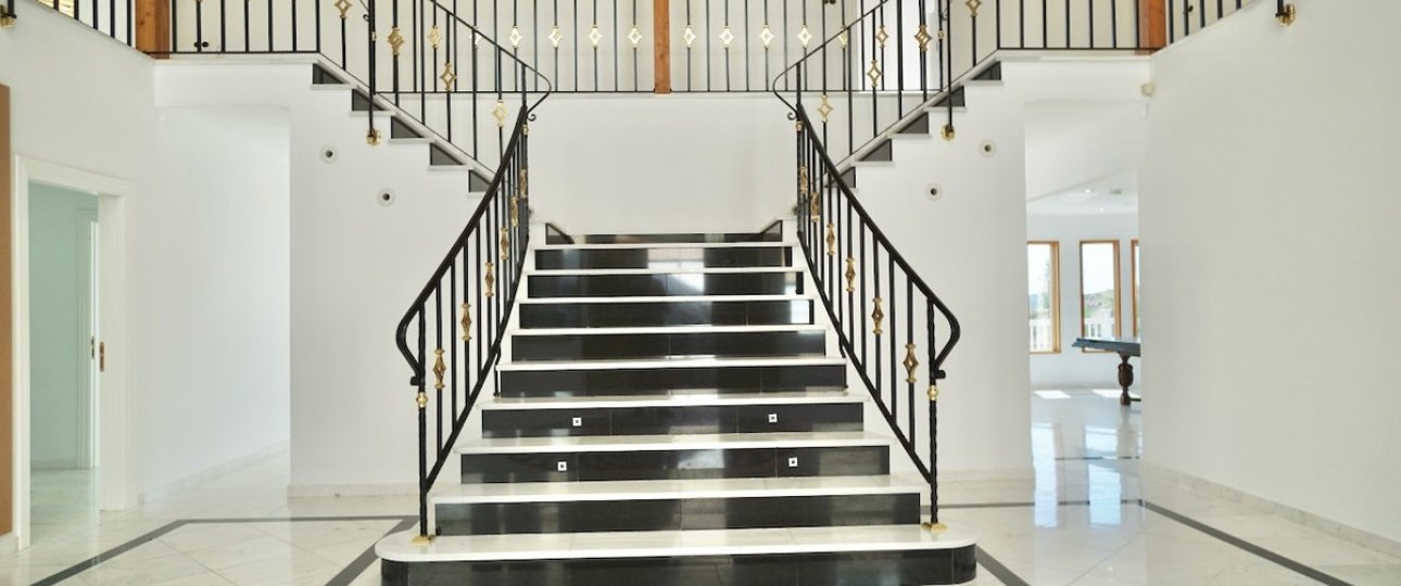 Resale - Villa - Benahavís - Benahavís Centro