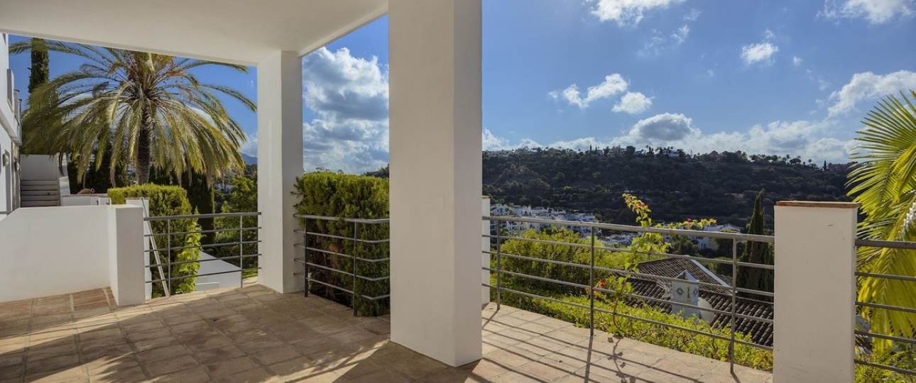 Resale - Villa - Benahavís - Benahavís Centro