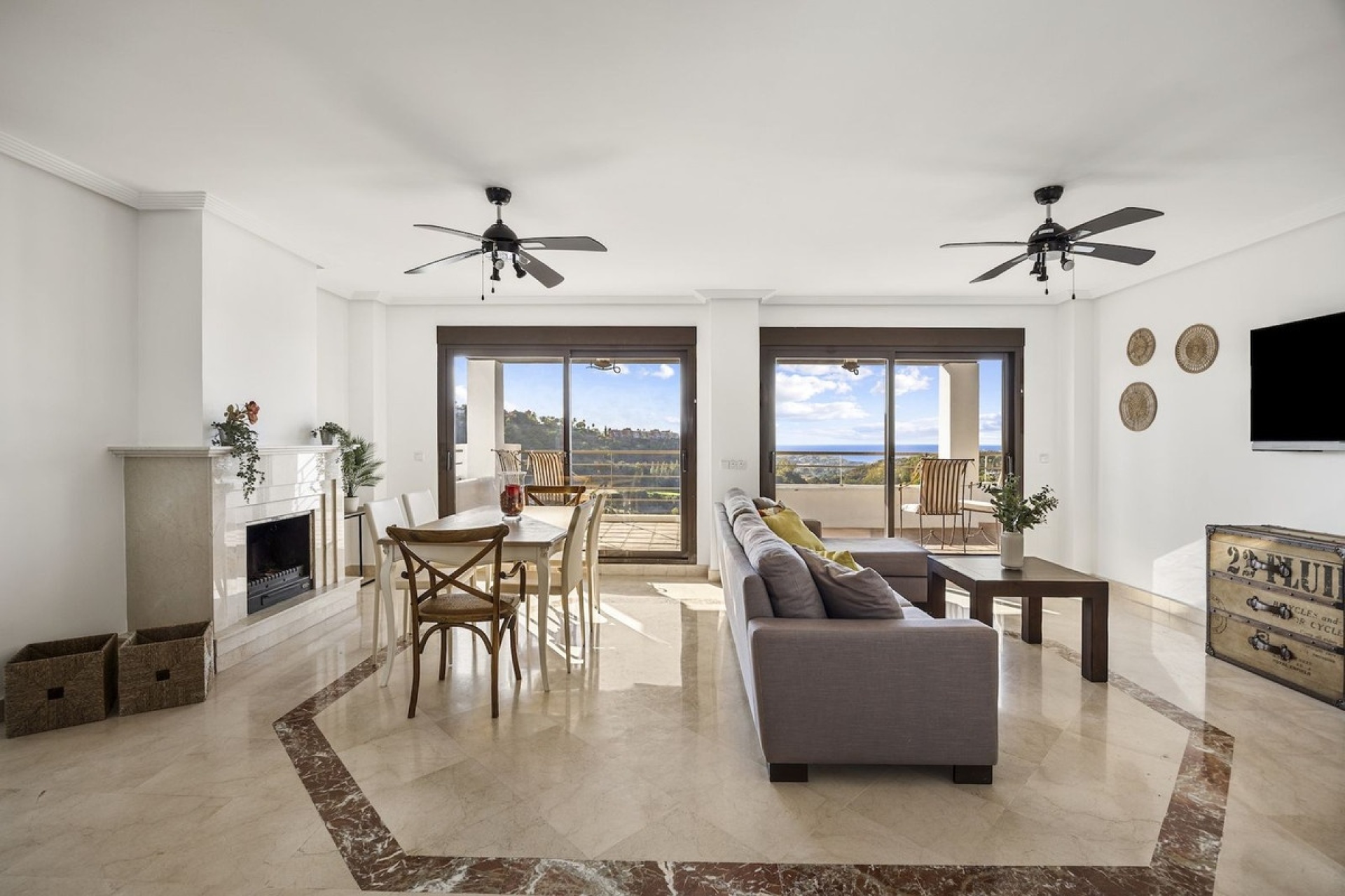 Resale - Villa - Benahavís - Benahavís Centro