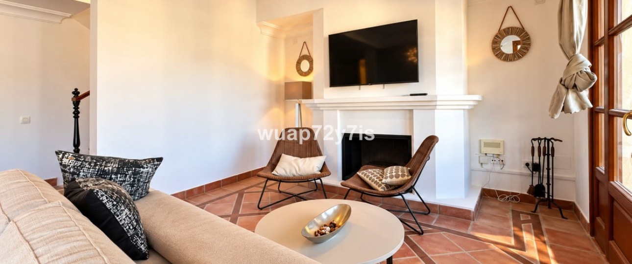 Resale - Villa - Benahavís - Benahavís Centro