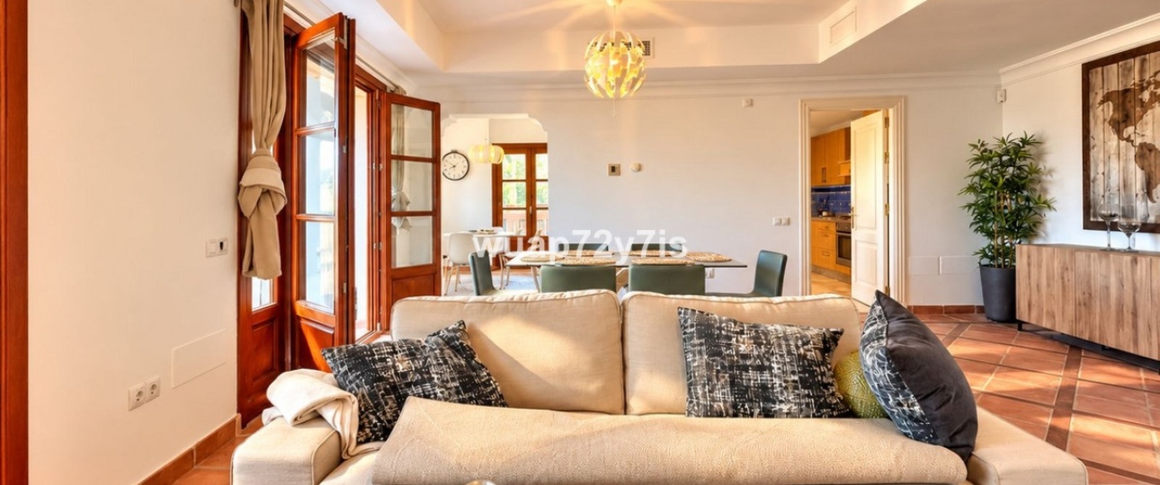 Resale - Villa - Benahavís - Benahavís Centro