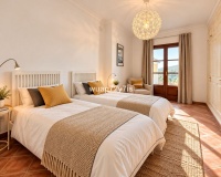 Resale - Villa - Benahavís - Benahavís Centro