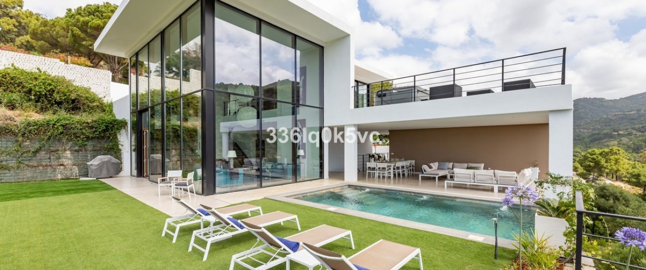 Resale - Villa - Benahavís - Benahavís Centro