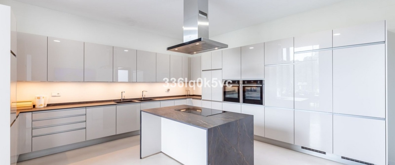 Resale - Villa - Benahavís - Benahavís Centro