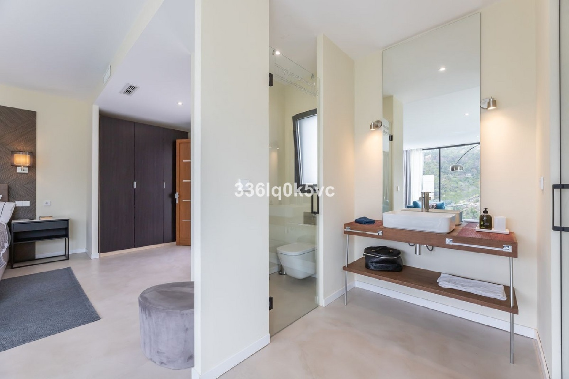 Resale - Villa - Benahavís - Benahavís Centro