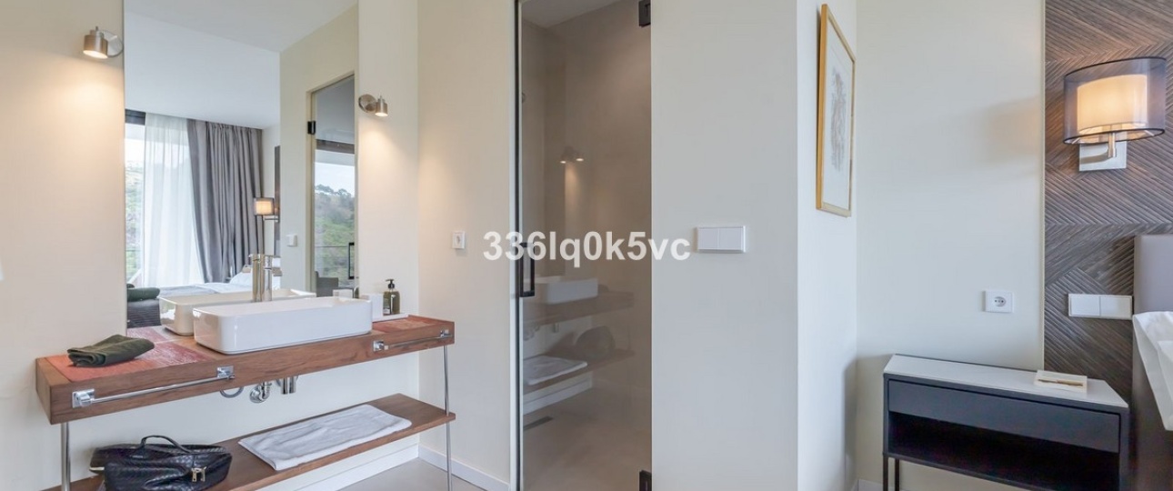 Resale - Villa - Benahavís - Benahavís Centro