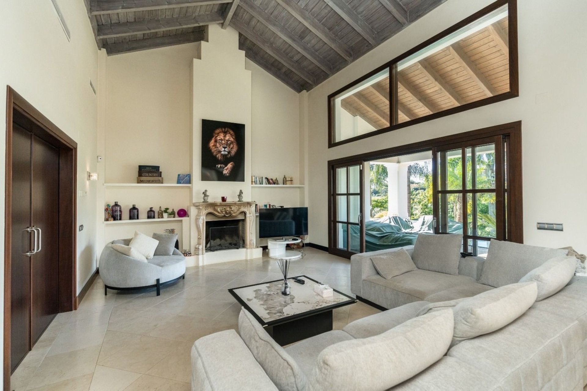 Resale - Villa - Benahavís - Benahavís Centro