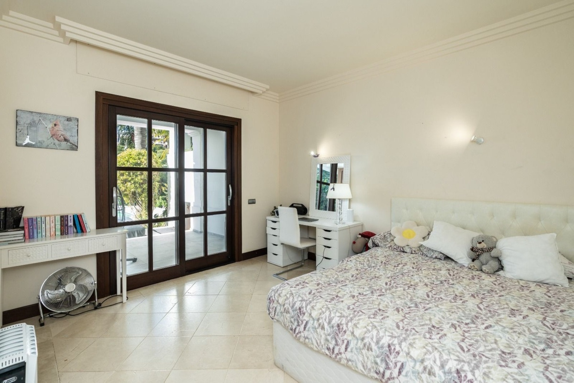 Resale - Villa - Benahavís - Benahavís Centro