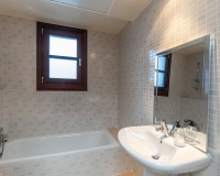 Resale - Villa - Benahavís - Benahavís Centro