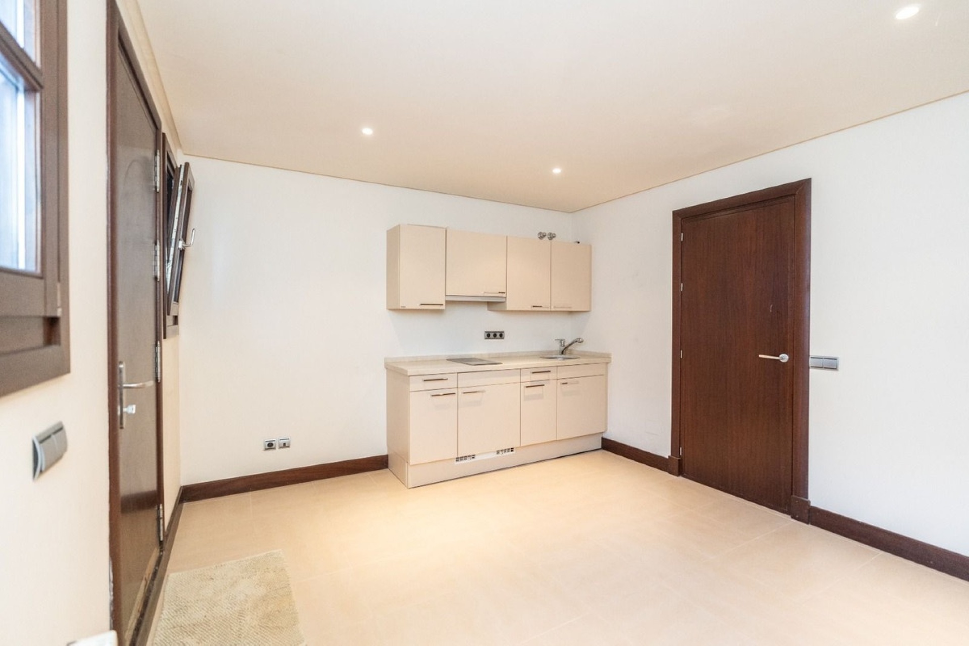 Resale - Villa - Benahavís - Benahavís Centro