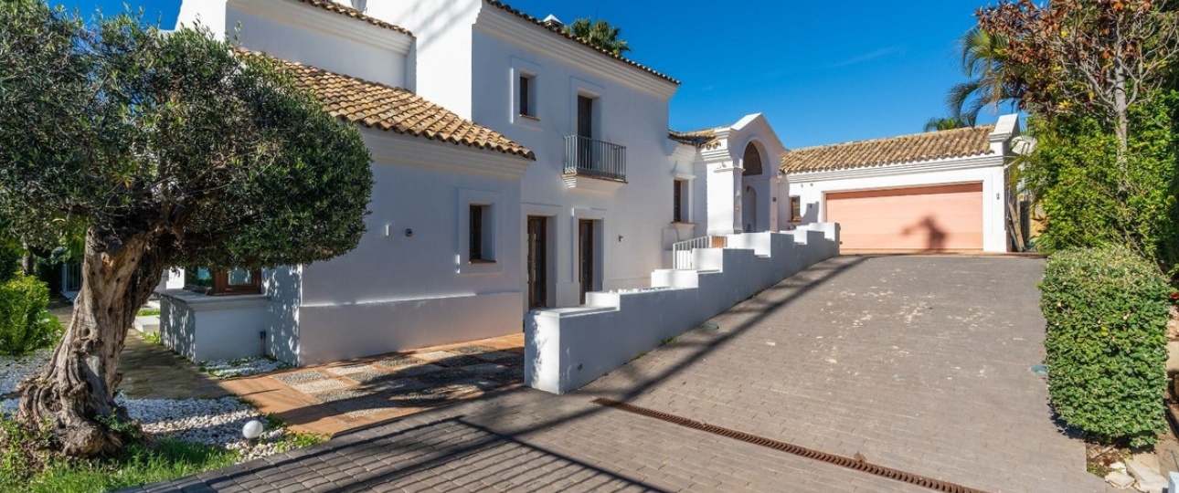 Resale - Villa - Benahavís - Benahavís Centro