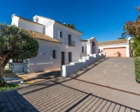 Resale - Villa - Benahavís - Benahavís Centro