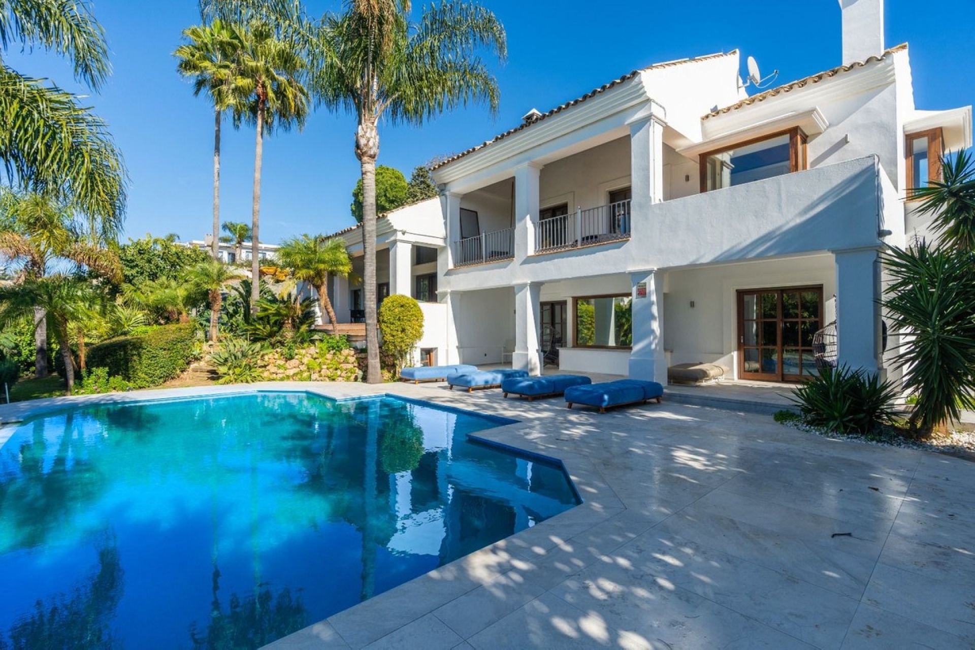 Resale - Villa - Benahavís - Benahavís Centro