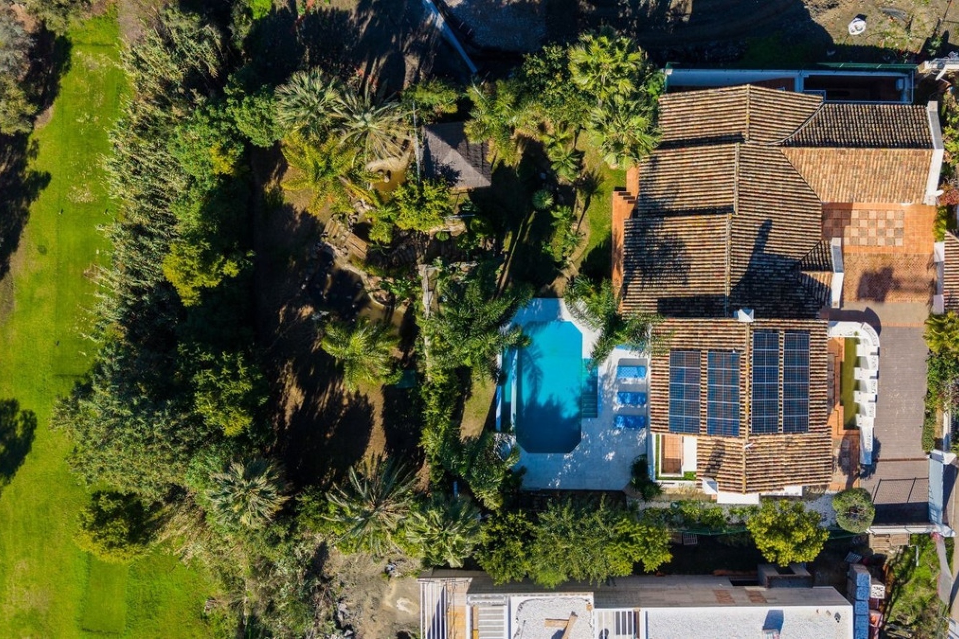 Resale - Villa - Benahavís - Benahavís Centro