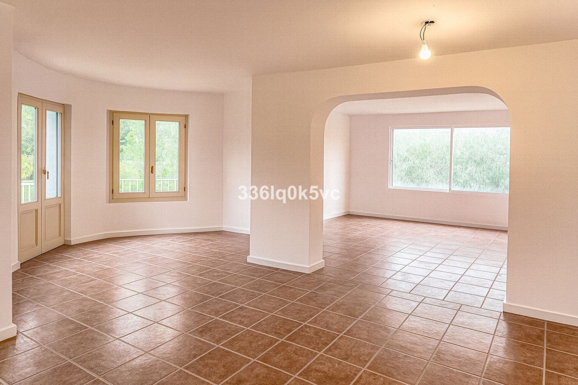 Resale - Villa - Benahavís - Benahavís Centro