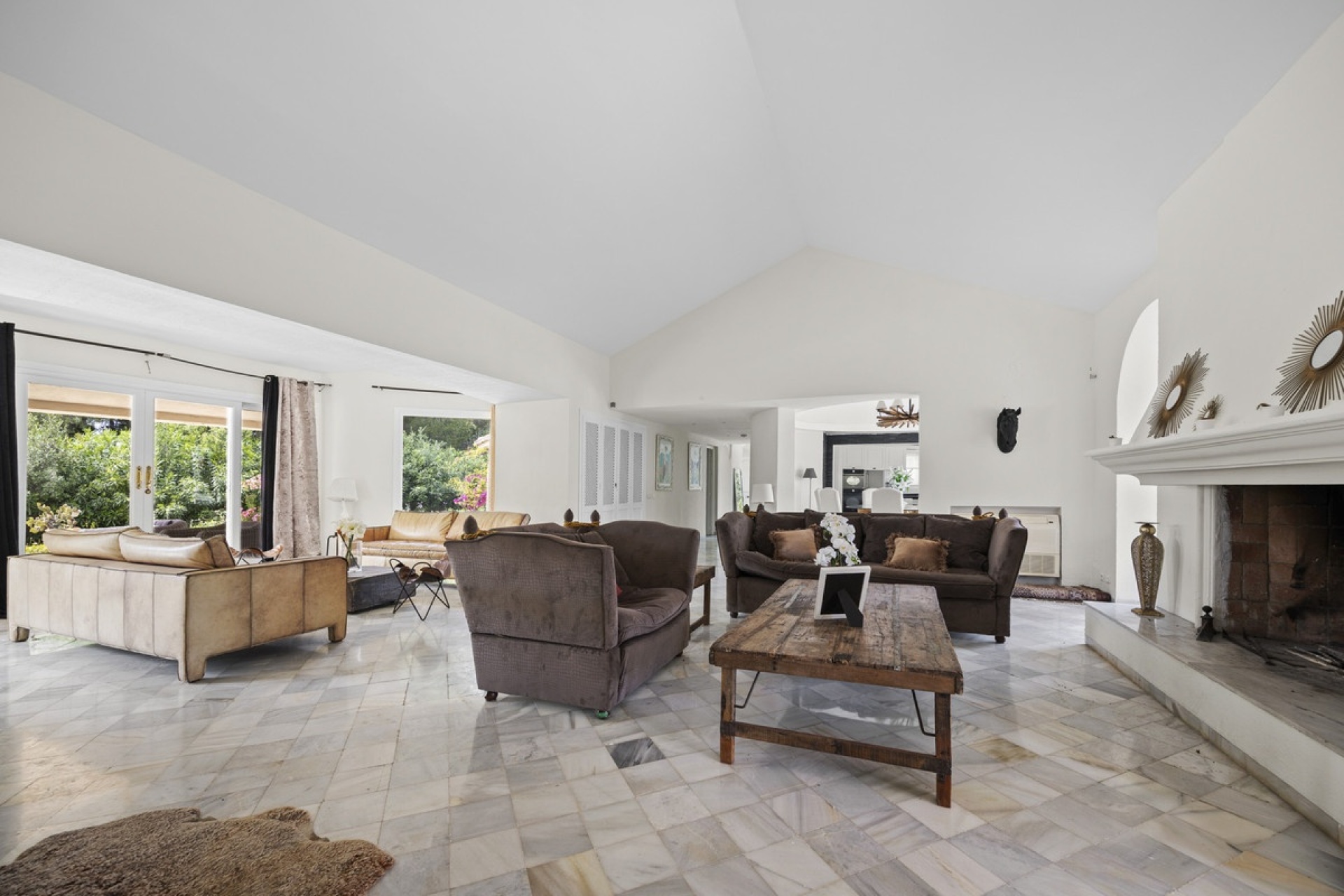 Resale - Villa - Benahavís - Benahavís Centro