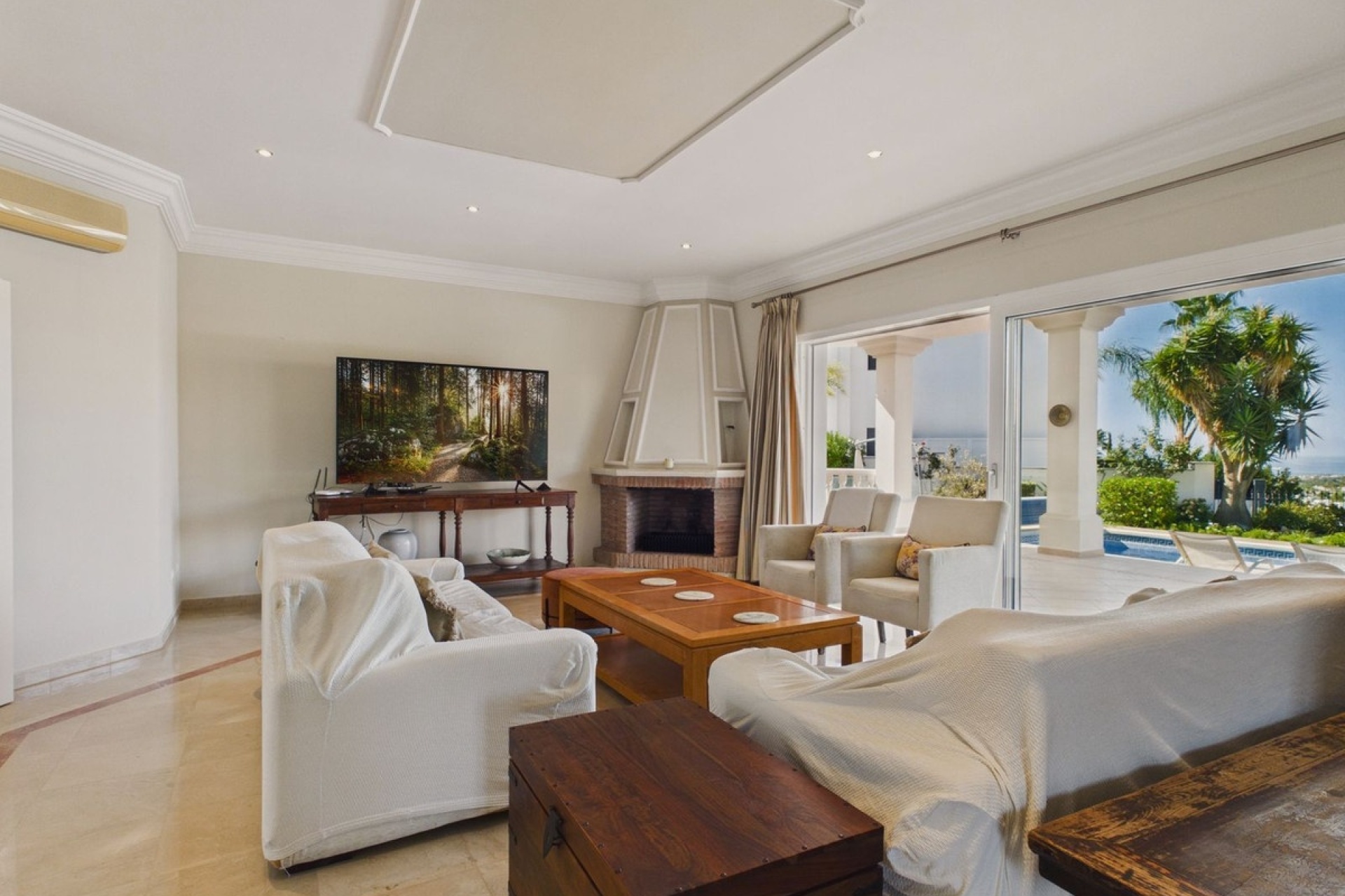 Resale - Villa - Benahavís - Benahavís Centro