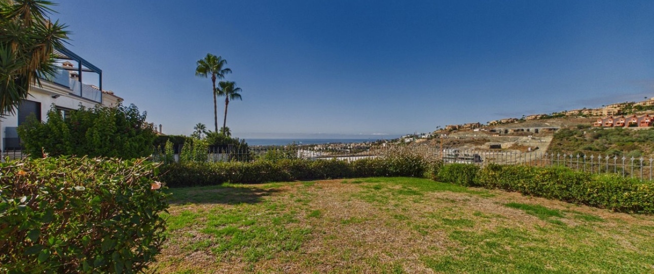 Resale - Villa - Benahavís - Benahavís Centro