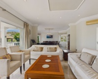 Resale - Villa - Benahavís - Benahavís Centro