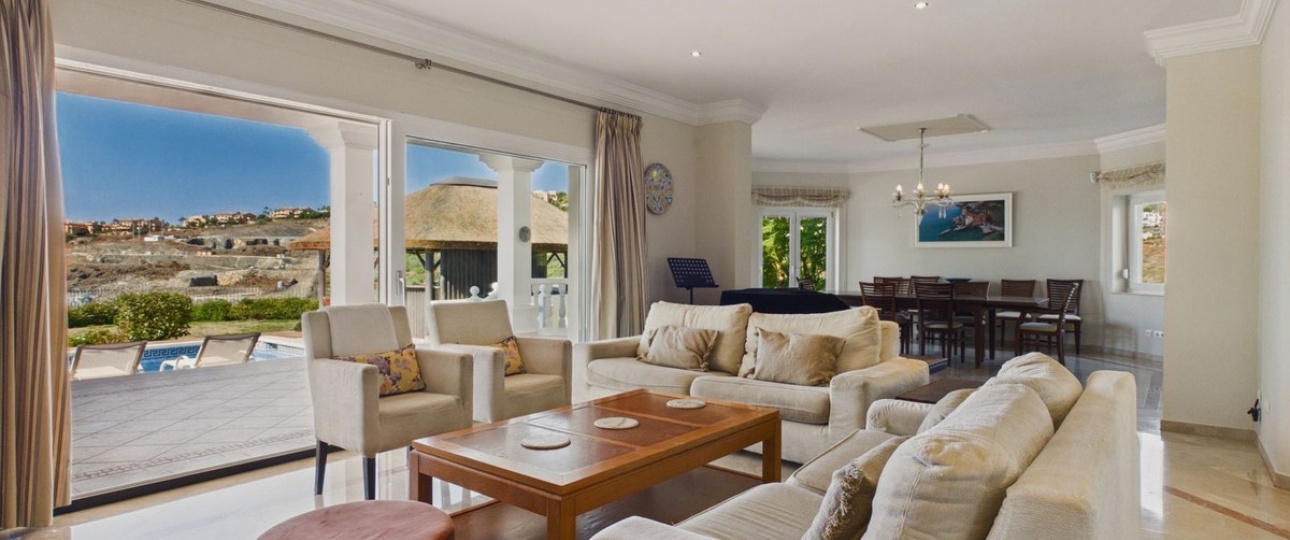 Resale - Villa - Benahavís - Benahavís Centro