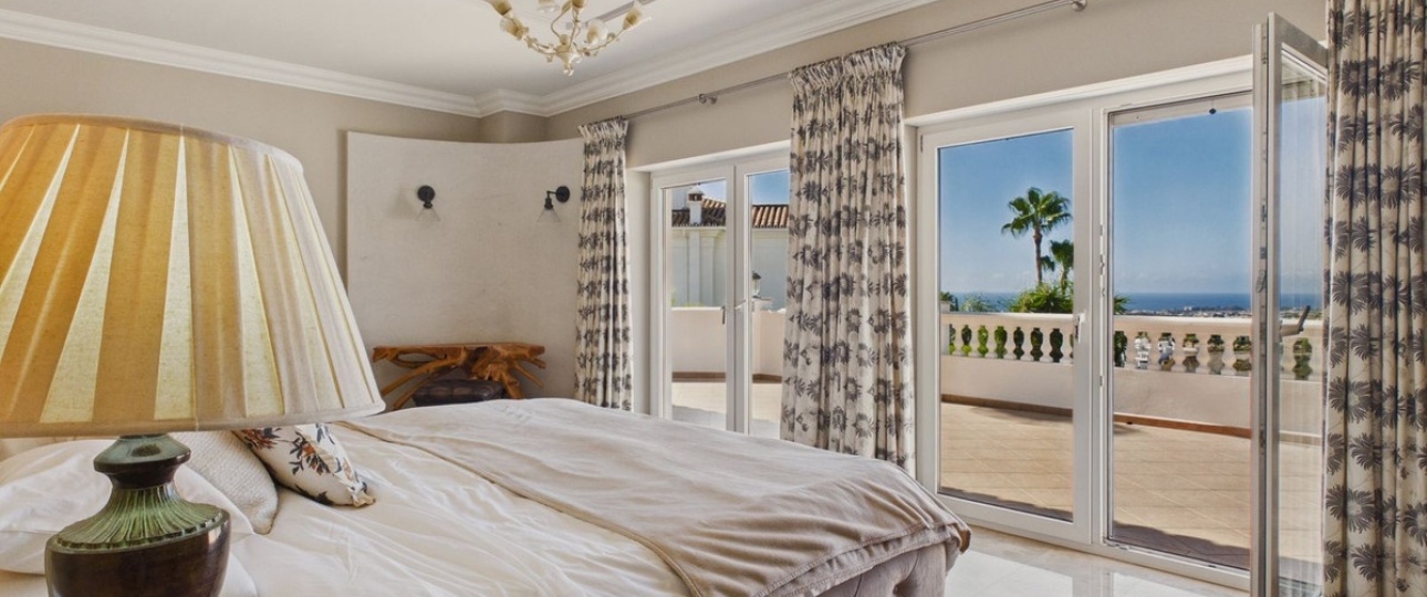 Resale - Villa - Benahavís - Benahavís Centro