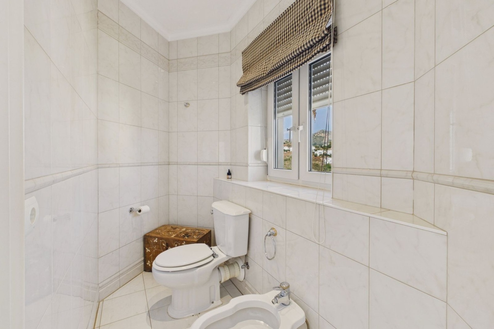 Resale - Villa - Benahavís - Benahavís Centro