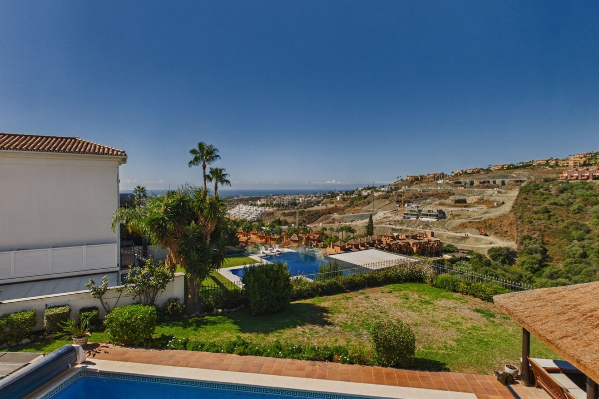 Resale - Villa - Benahavís - Benahavís Centro