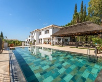 Resale - Villa - Benahavís - Benahavís Centro