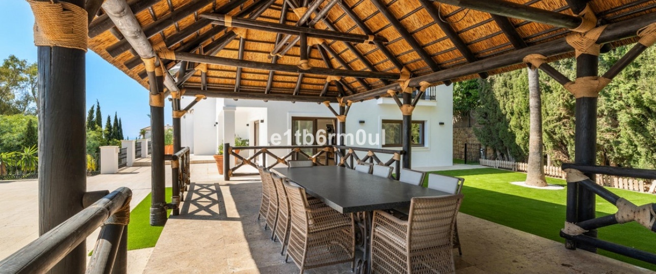 Resale - Villa - Benahavís - Benahavís Centro