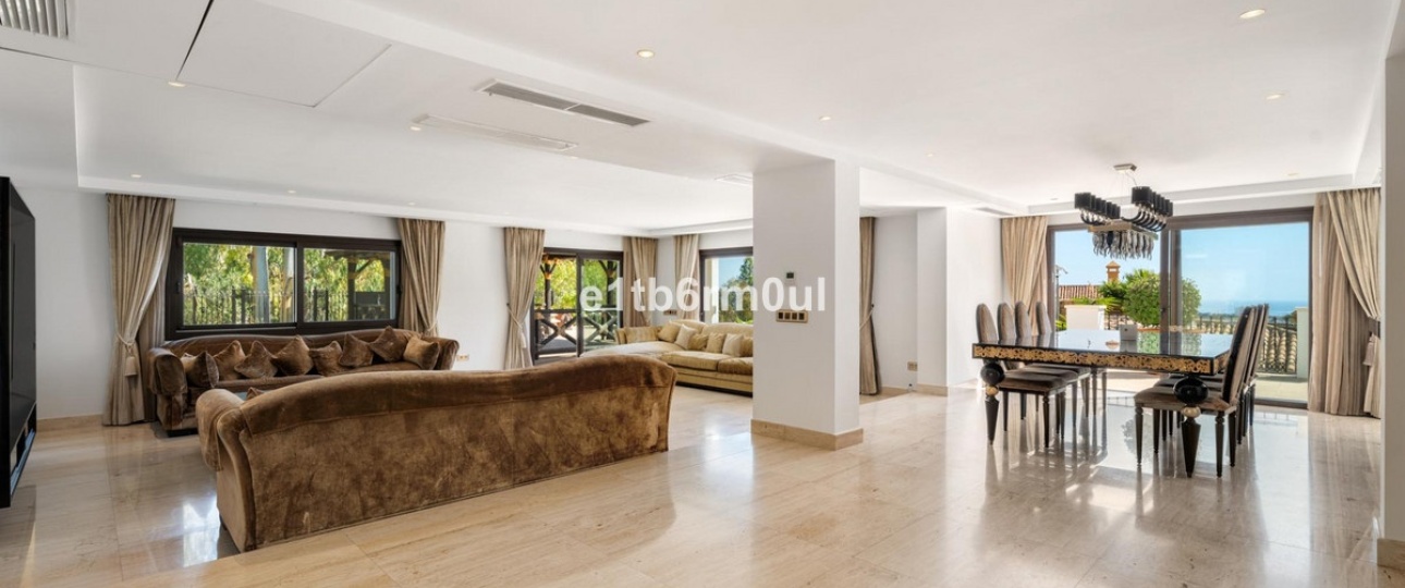Resale - Villa - Benahavís - Benahavís Centro