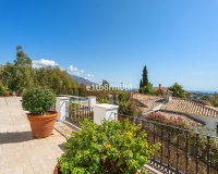 Resale - Villa - Benahavís - Benahavís Centro