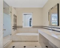 Resale - Villa - Benahavís - Benahavís Centro
