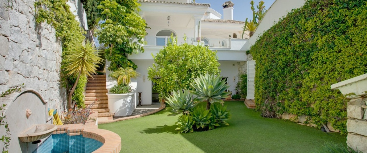 Resale - Villa - Benahavís - Benahavís Centro