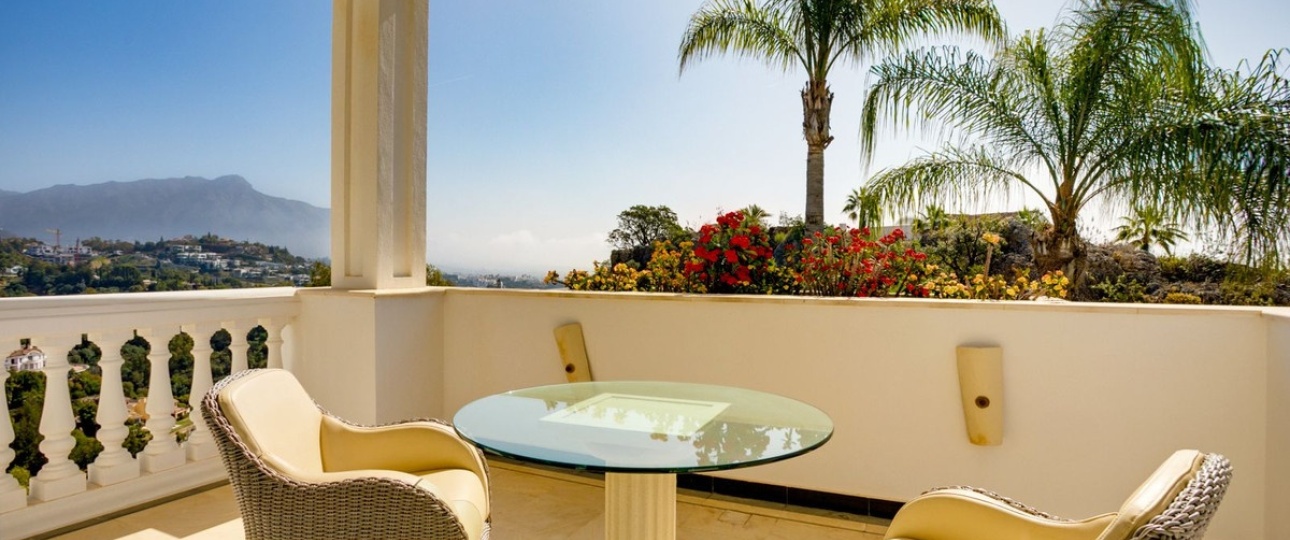 Resale - Villa - Benahavís - Benahavís Centro