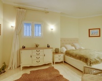 Resale - Villa - Benahavís - Benahavís Centro