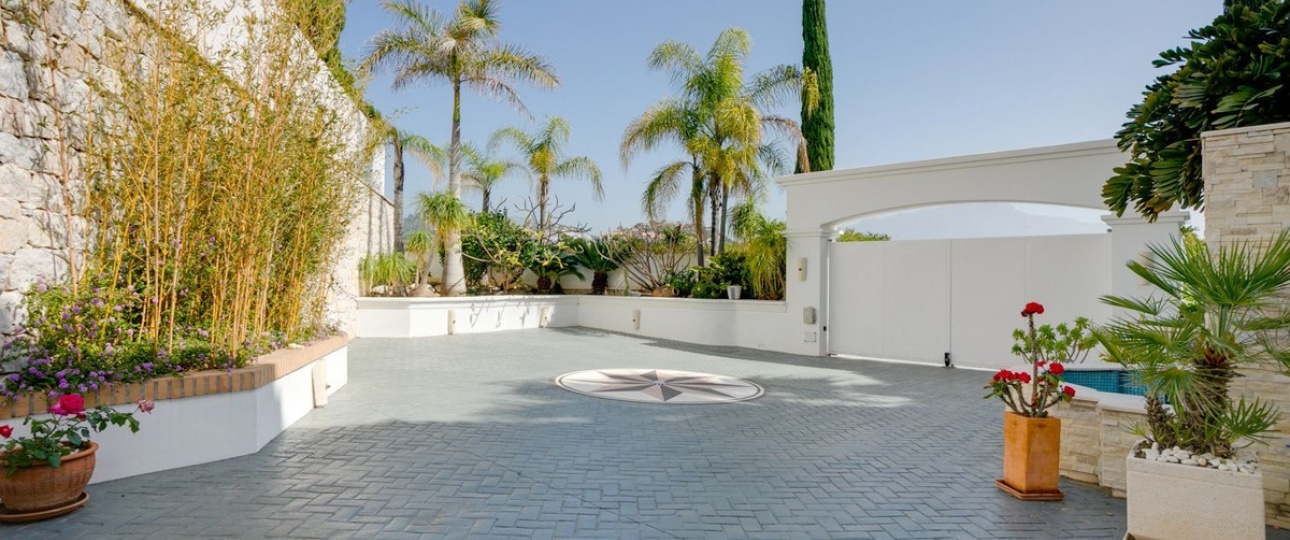 Resale - Villa - Benahavís - Benahavís Centro