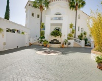 Resale - Villa - Benahavís - Benahavís Centro