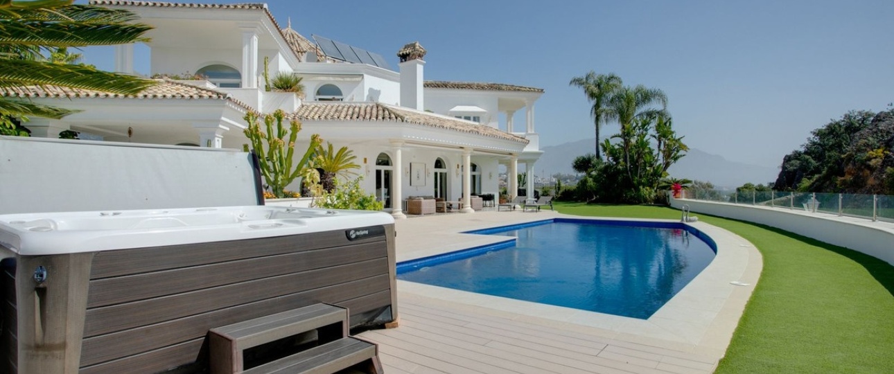 Resale - Villa - Benahavís - Benahavís Centro