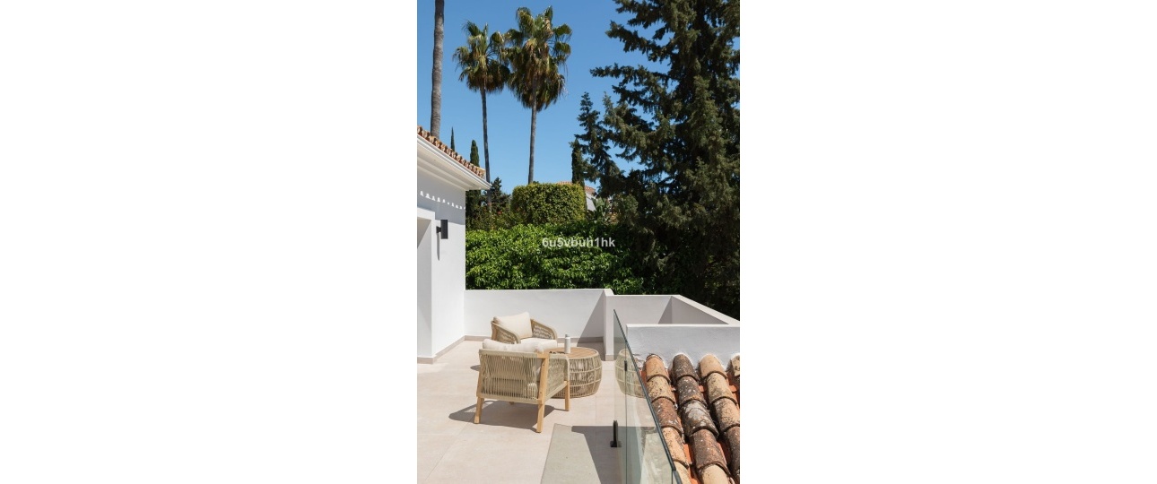 Resale - Villa - Benahavís - Benahavís Centro