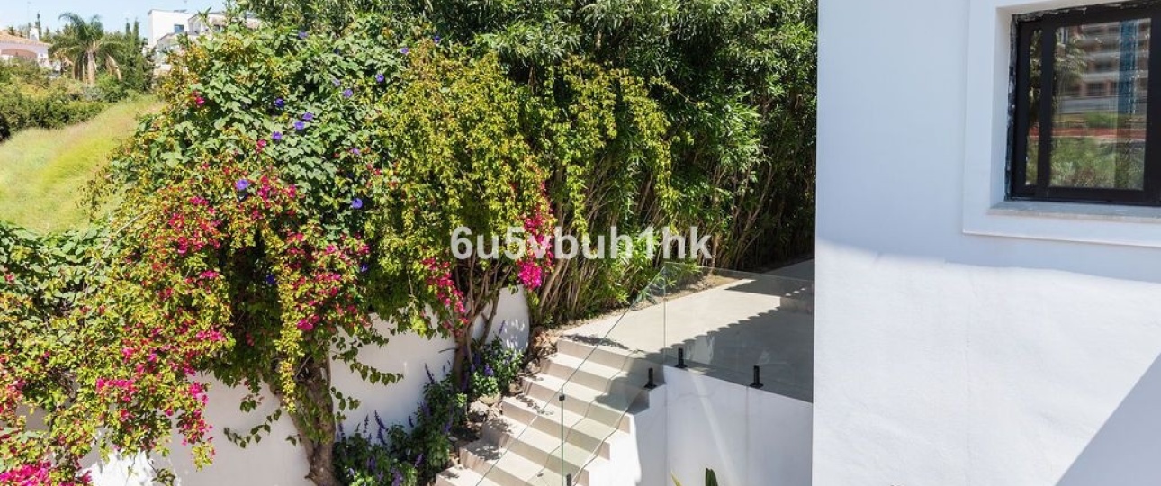 Resale - Villa - Benahavís - Benahavís Centro