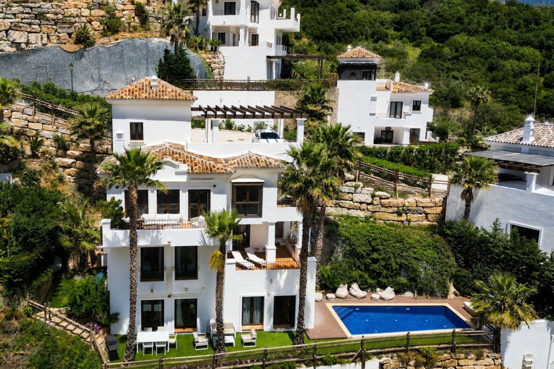Resale - Villa - Benahavís - Benahavís Centro