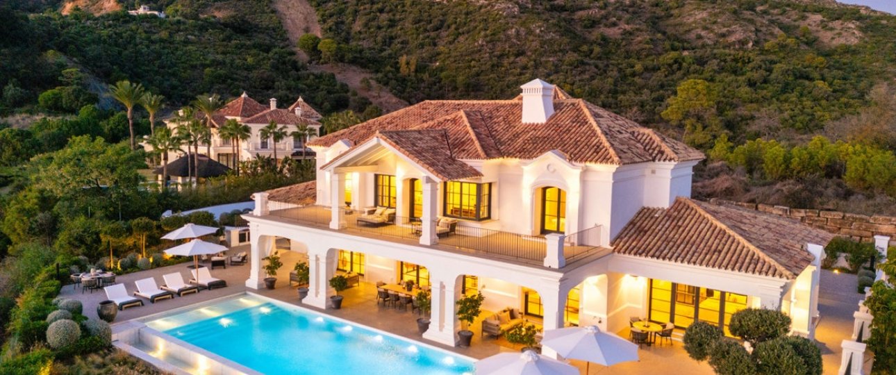 Resale - Villa - Benahavís - Benahavís Centro