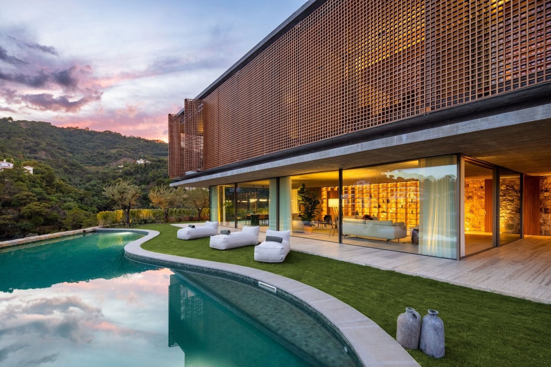 Resale - Villa - Benahavís - El Madroñal