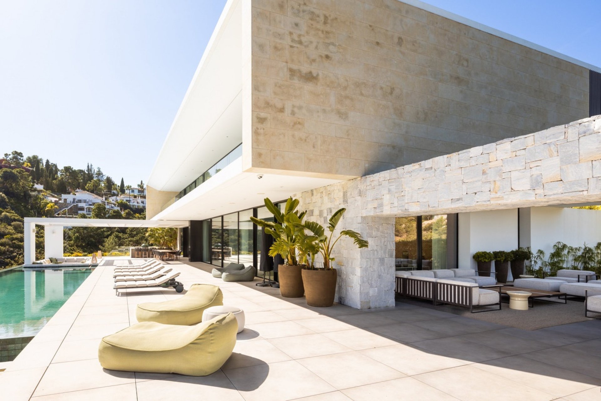 Resale - Villa - Benahavís - El Madroñal