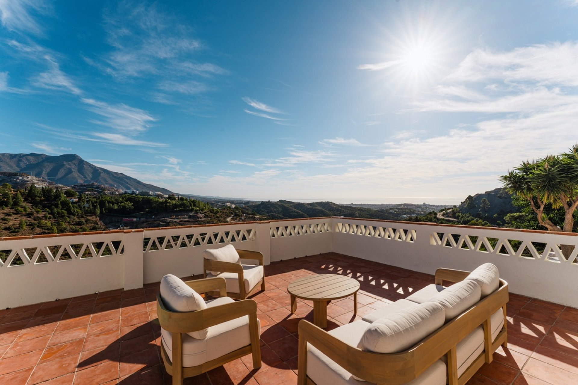 Resale - Villa - Benahavís - El Madroñal