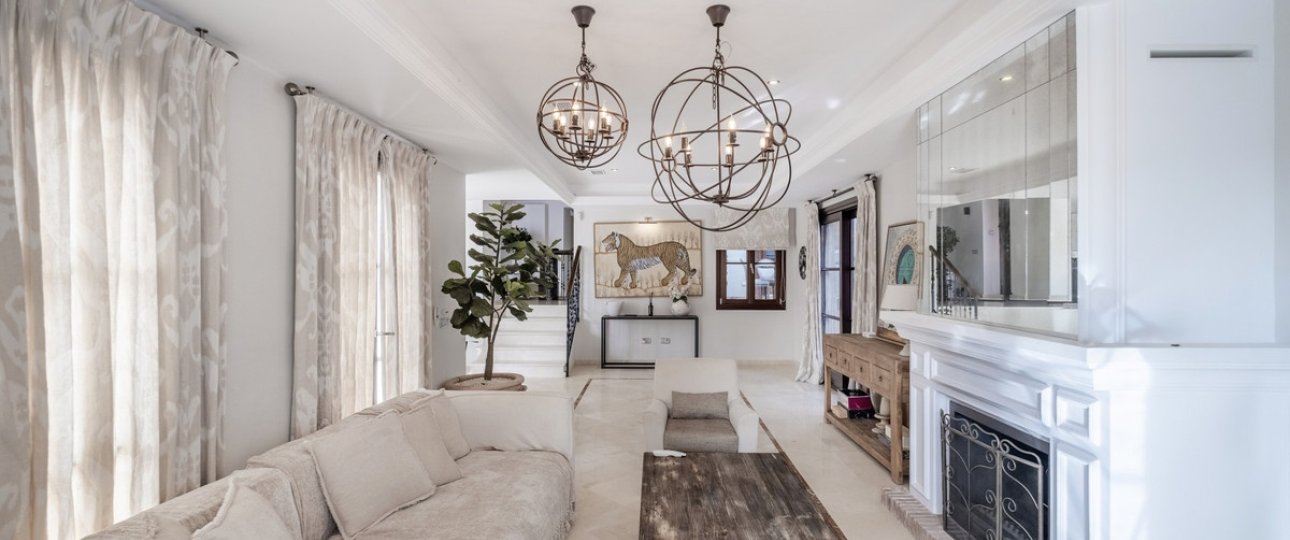 Resale - Villa - Benahavís - El Madroñal