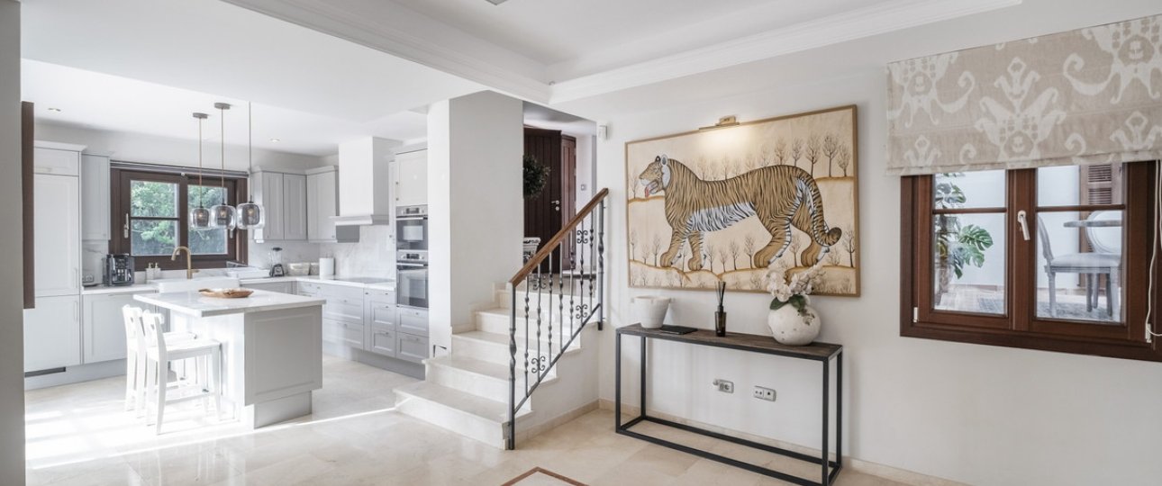 Resale - Villa - Benahavís - El Madroñal
