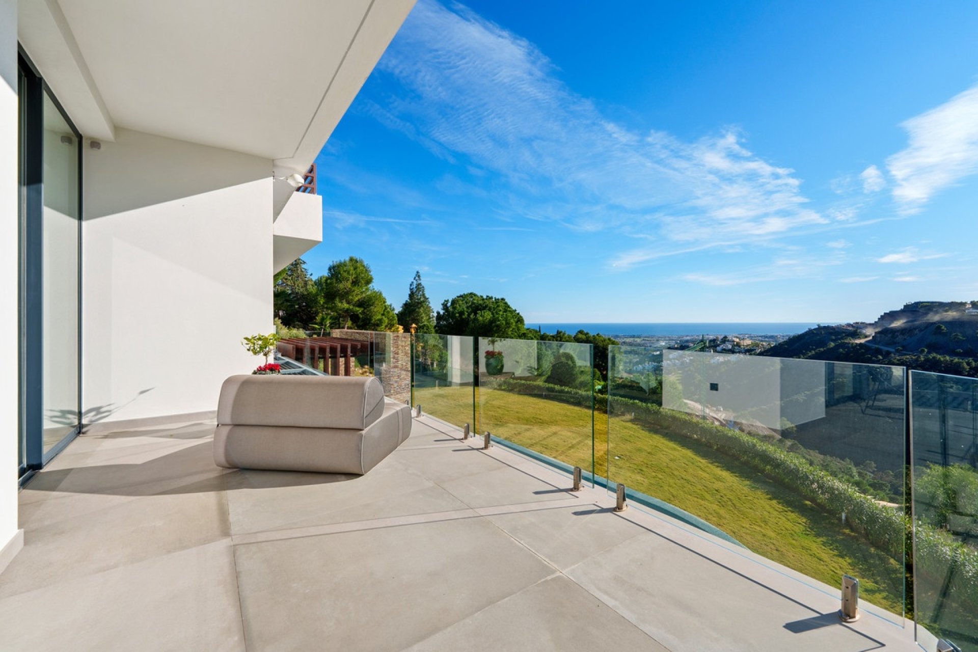 Resale - Villa - Benahavís - El Madroñal