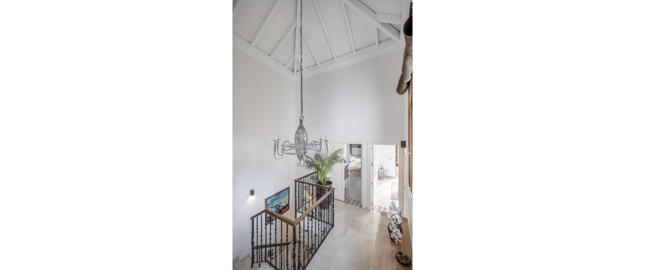 Resale - Villa - Benahavís - El Madroñal